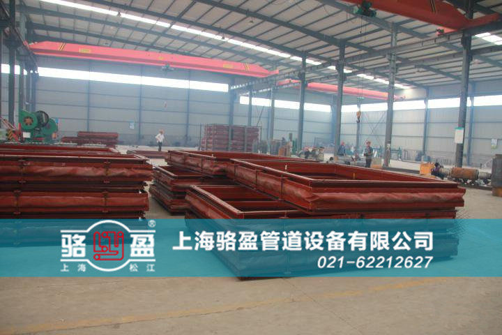 香港機(jī)場赤鱲角<a href=http://enfestasarim.com target=_blank class=infotextkey>非金屬補償器</a>生產(chǎn)廠家